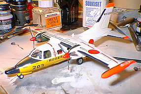 Hasegawa Mitsubishi Mu-2s
