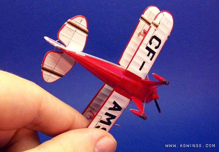 LS Pitts S2A Canadian Reds 1:72 scale model